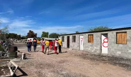 Revisión de viviendas de jornaleros en Sinaloa