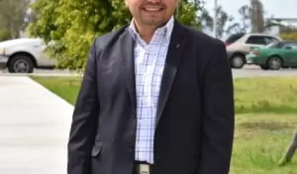 Francisco Ruiz, Polit�logo, Doctor en Derecho Electoral, integrante del Institut