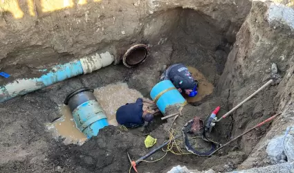 Acueducto Flujo Inverso en el bulevar Garc�a