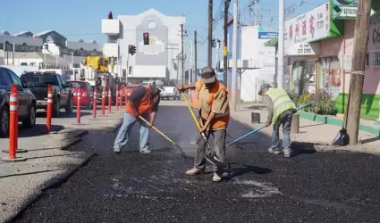 Rehabilitaci�n calzada Cortez
