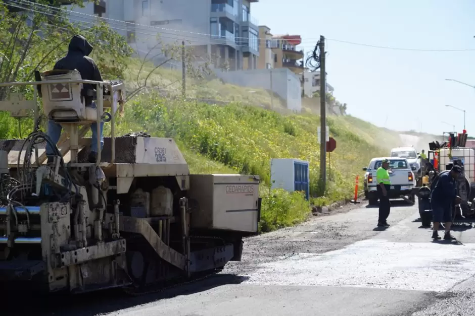 Rehabilitaci�n ave Miguel Alem�n
