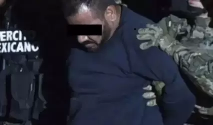 "El Cholo Iv�n", detenido junto con Joaqu�n Guzm�n Loera