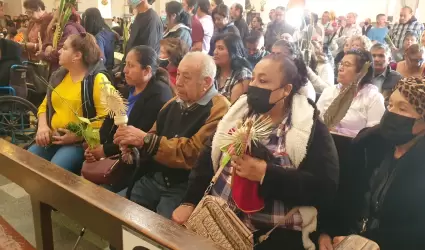 Fieles cat�licos celebraron el inicio de la Semana Santa