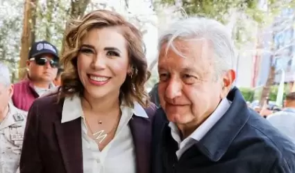 AMLO y Marina del Pilar