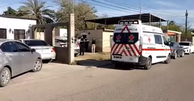 Localizan cuerpo de una mujer frente a Jefatura de Polic�a Municipal en Ciudad O