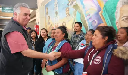 Comunidad mixteca con revalidaci�n de permisos