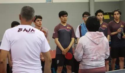 Refuerza Adrián Hernández preparación de selección de tenis de mesa