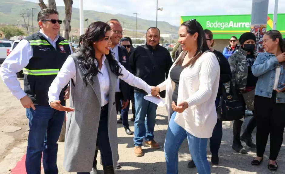 Supervisi�n de bacheo en la Presa Este