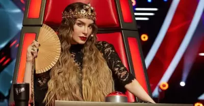 Belinda en set de La Voz Mxico