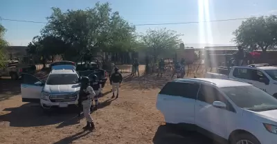 Vehículos abandonados en Guaymas