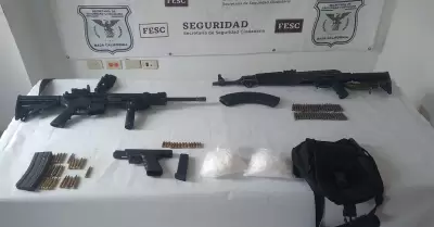 Cinco detenidos con armas y metanfetamina