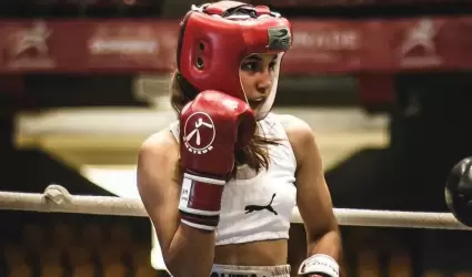 "La Magnifica" subir al cuadriltero para hacer su debut como boxeadora profesi