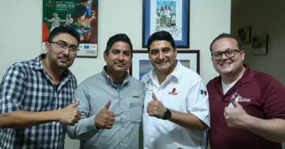 Se rene Erik Morales con INDE en Mexicali