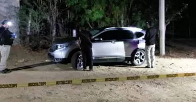 Encuentran cad�veres en camioneta abandonada en Culiac�n