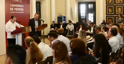 Aar�n Grajeda Bustamante, Secretario de Educaci�n y Cultura