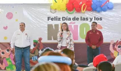 Festejo a la ni�ez con discapacidad de las CRI's