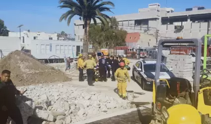 Derrumbe de obra en construcci�n
