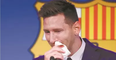 Messi se despide entre l�grimas del Barcelona