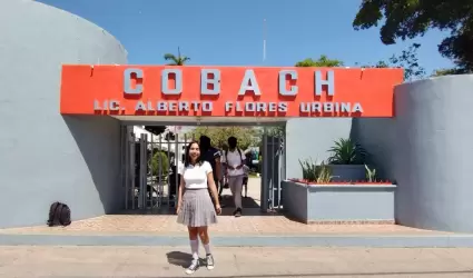 Ana Itzel Garca Flores, alumna del Cobach