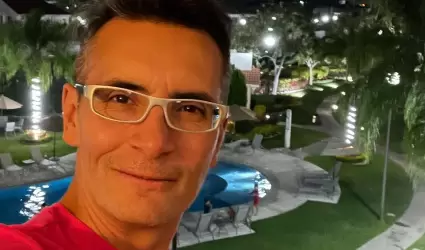 Sergio Sep�lveda asisti� a la Feria Nacional de San Marcos.