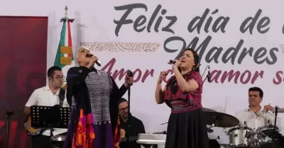 Eugenia Len y Mara Ins Ochoa ofrecen concierto para mams en "la maanera"