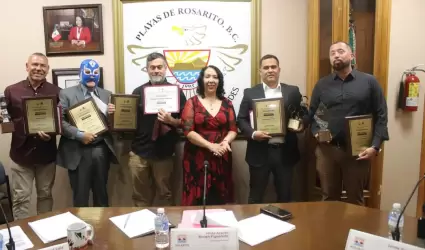 Reconocen a ciudadanos con el Premio al M�rito Civil 2023