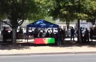 Se manifiestan Bomberos de Hermosillo frente a ayuntamiento