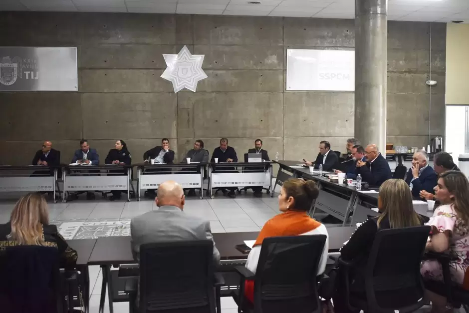Mesa de coordinacin entre Secretara de Seguridad de Tijuana y Consejo Coordinador Empresarial