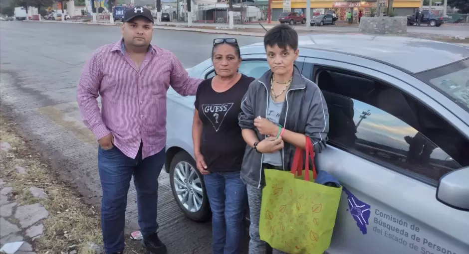 Lucía Guadalupe se reúne con su familias tas 15 años
