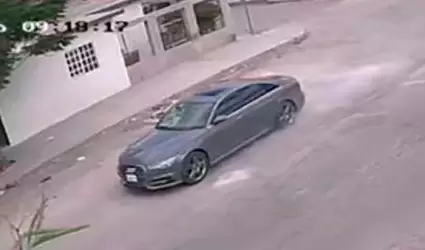 Auto Audi que atropelló a persona de la tercera edad