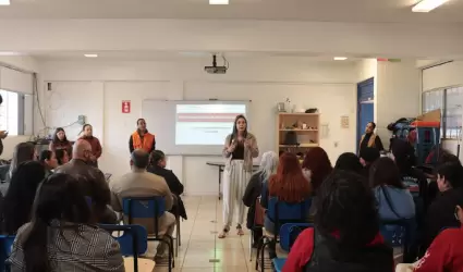 Imparte Secretar�a de Educaci�n capacitaci�n de Protecci�n Civil para los plante