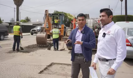 Rehabilitaci�n vial Av. Ray�n