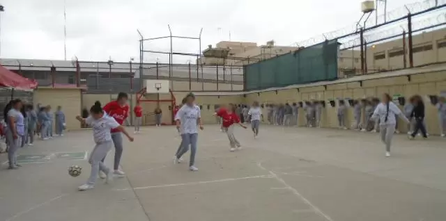 Convivencia deportiva entre la poblaci�n femenil del Centro Penitenciario