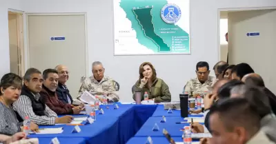 Reunión con autoridades federales y municipales de Tijuana