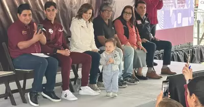 Acapara atencin "Baby" Diego en evento de gobernadora