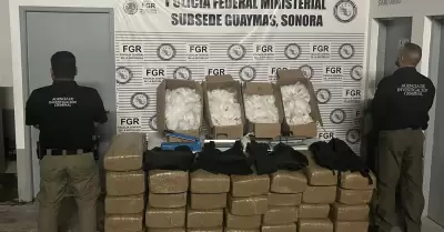Aseguramiento de droga en Guaymas
