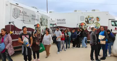 Centros de Salud M�viles servicios gratuitos a Ribera del Bosque