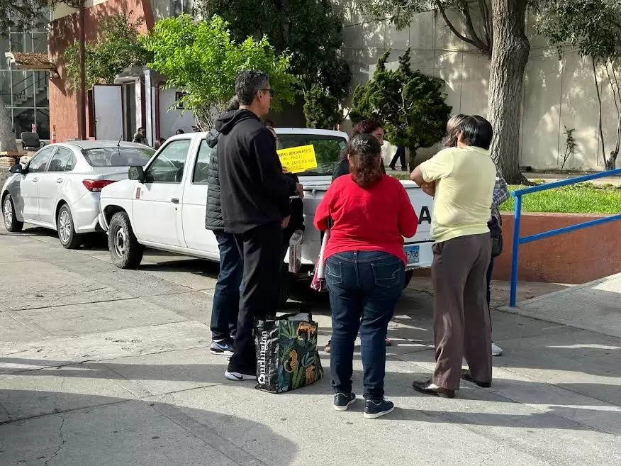 Maestros realizan manifestaciones en el SEE de Tijuana