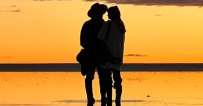Christian Nodal y Cazzu ya tienen un a�o de novios.
