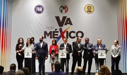 Dirigentes de la coalicin Va por Mxico