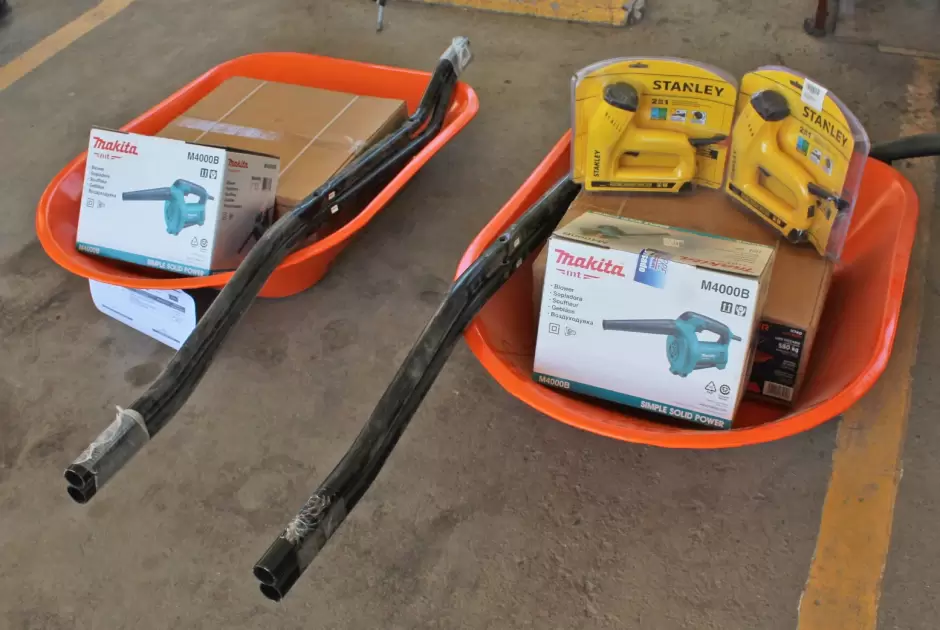 Materiales y equipo a Centros de Atenci�n M�ltiple de Ensenada