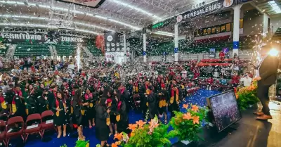 Graduacin de ms de 3 mil estudiantes