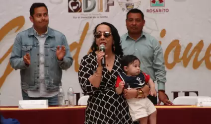 Graduaci�n de talleres de los Centros de Desarrollo Comunitario