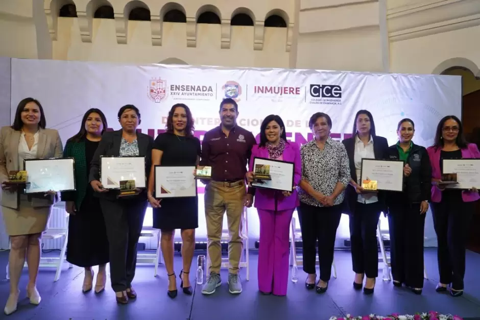 D�a Internacional de la Mujer en la Ingenier�a