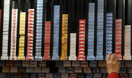 Exhibici�n de cigarros en tiendas