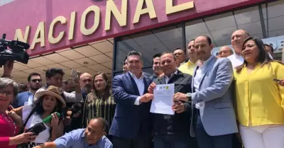 Registro de Va Por M�xico ante el INE