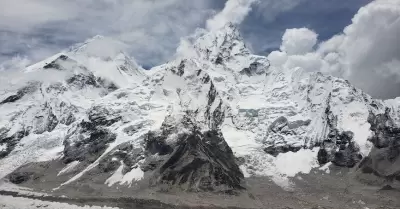 Turistas mexicanos fallecen en accidente cerca del Everest