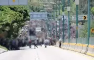 Reinstalan bloqueo; siguen retenidos funcionarios, policas y soldados en Chilpancingo