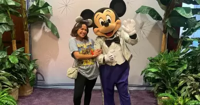 Nicole Salazar hace recomendaciones del men� secreto de Disneylandia.