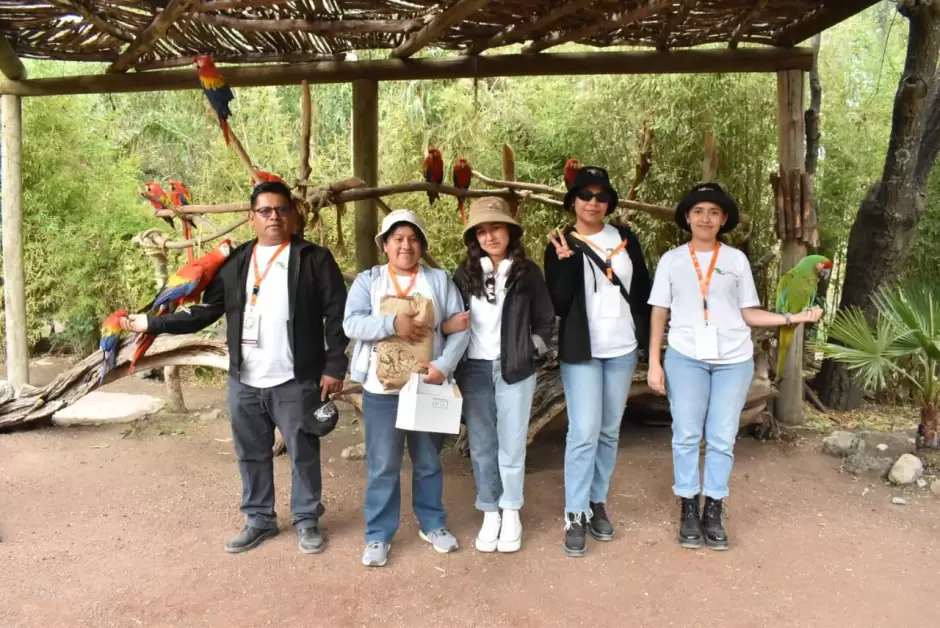 Alumnas participar�n en certamen internacional de invenci�n